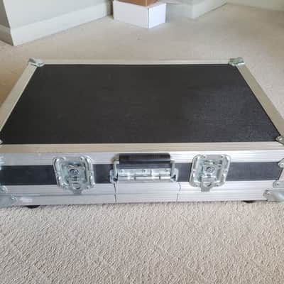 Pedalboard 8ch Bypass Stereo Looper Power Supply Flight Case Pedal Racks image 11