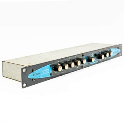 Zoom 1202 Multi-Effect Processor 512 Programs True Stereo 44.1kHz image 2