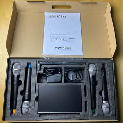 VocoPro Digital-Quad-H1 Four-Channel UHF Wireless Handheld Microphone System (902 to 910.7 MHz) image 4