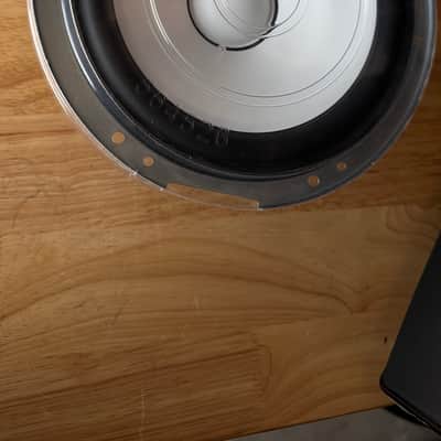 Yamaha HS8 - 8 inch Woofer image 1