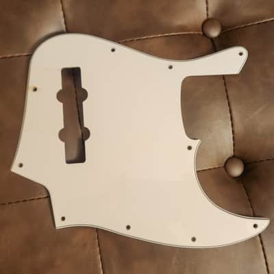 Classic Fender Jazz Bass 3-ply 10 hole White Pickguard image 2