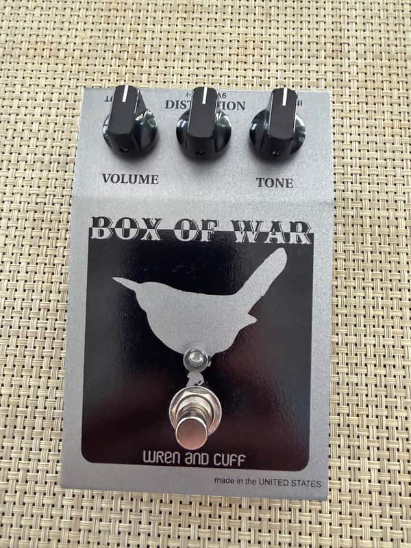 ギター Wren and Cuff - Box of War Wren and Cuff Box of War Fuzz | Reverb