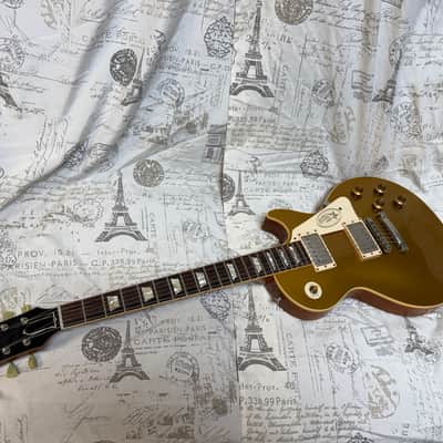 2000 Gibson Custom Shop Historic R7 Les Paul Goldtop ‘57 Reissue **Time Capsule** Played Once Then Stored In Case In Climate Controlled Room ABSOLUTE COLLECTOR GRADE! image 10