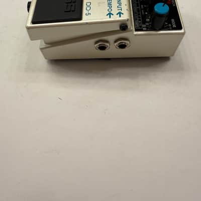 Boss Roland DD-5 Digital Delay Echo Guitar Effect Pedal image 4