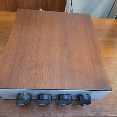 KLH Model 12 1968 Walnut image 6