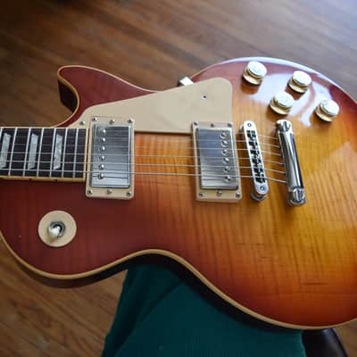 Gibson Les Paul Traditional, 2008, OHSC, Great player, Light flamed maple top image 12