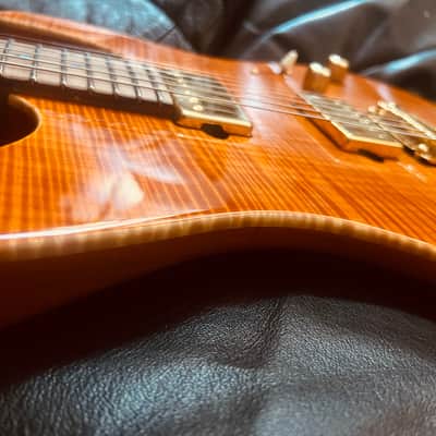 Suhr Modern Trans Amber Maple Flame image 23