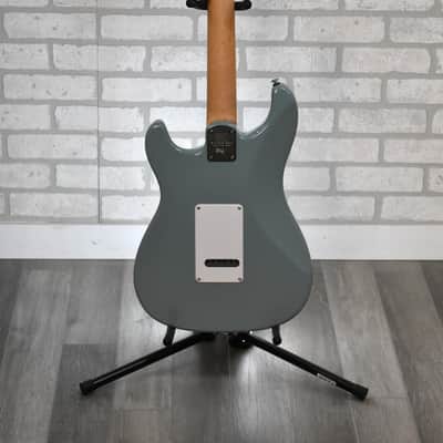 PRS SE Silver Sky with Maple Fretboard image 3
