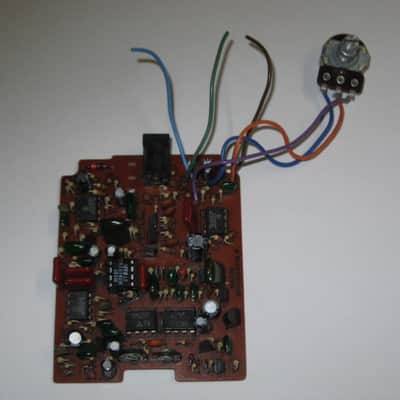 FOR PARTS/FOR REPAIR Ibanez Maxon CS9 from 1982 CIRCUIT BOARD with Mounted Parts, Width Potentiometer +Wires, 2 Other Wires, Power Jack (NO: Switch, OUT Jacks, IN Jack, LED, Other Wires, Battery Clip, External Parts) what's pictured is what's for sale image 4
