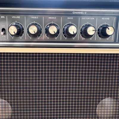 Roland JC-120 Jazz Chorus 2-Channel 120-Watt 2x12" Guitar Combo made in Japan in1982 image 11
