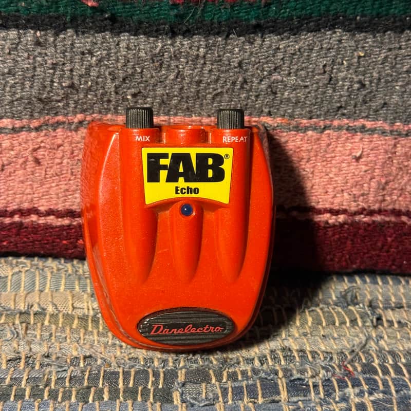 Danelectro Fab Echo