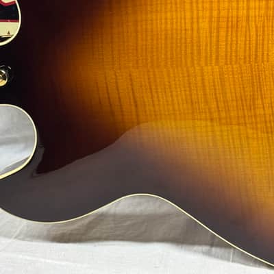 Yamaha SA2200 sa-2200 Semi-Hollowbody Guitar with Gator Case 2020 image 15
