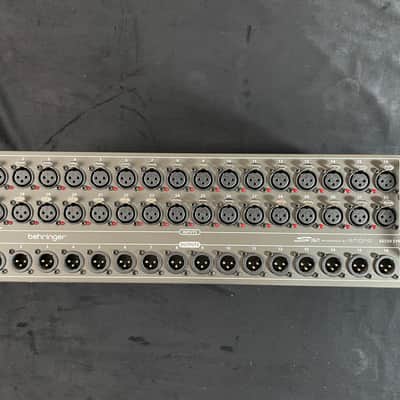 Behringer S32 image 1