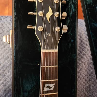 Vox Virage SC with OEM hardcase image 11