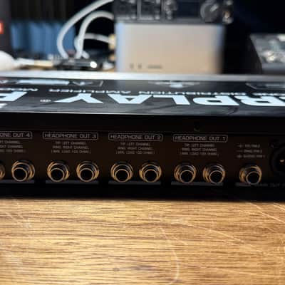 Behringer Powerplay Pro HA4600 4-Channel Headphone Amplifier 2000s - Black / Silver image 11