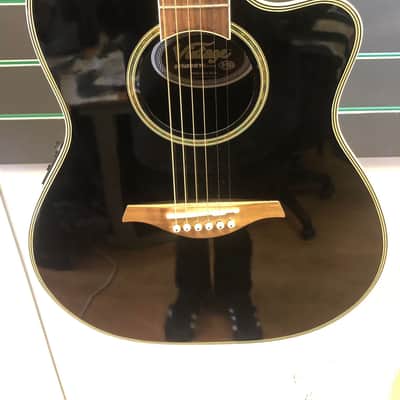 Vintage Synergy Series VR6BK Gloss Black Bowlback Electro Acoustic Guitar image 2