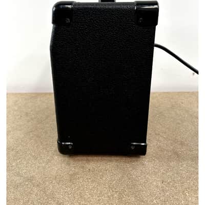 EFM CG10 - Guitar Amplifiers - Fair image 10