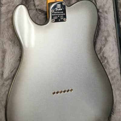Fender American Professional II Telecaster with Rosewood Fretboard 2020 - 2023 - Mercury image 7
