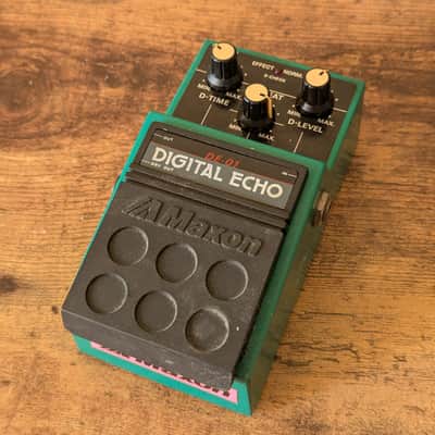 Vintage Maxon DE-01 Digital Echo delay made in Japan image 1