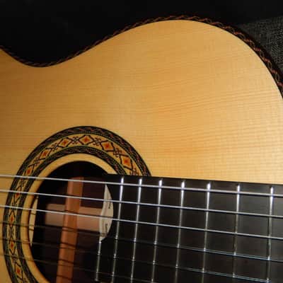 FABULOUS "EL VITO" CONCERT RS - CUSTOM MADE - TORRES STYLE CLASSICAL GUITAR - SPRUCE/INDIAN ROSEWOOD image 12