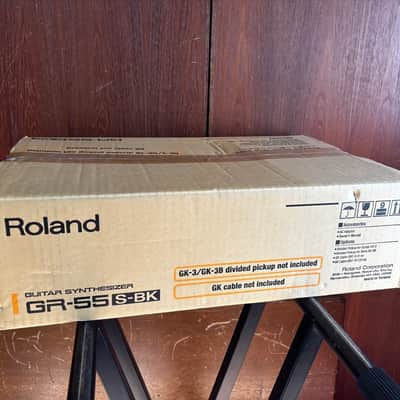Roland GR-55 gr-55gk-bk Guitar Synth w/ box, power supply image 11