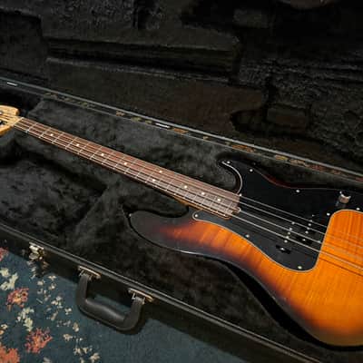Fender Select Precision Bass 2012 - 2-Color Sunburst image 1