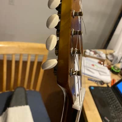 Airline Bobkat Mid 60’s - Sunburst image 12
