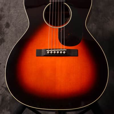 Martin CEO-7 00 Grand Concert Acoustic Guitar Regular Sunburst