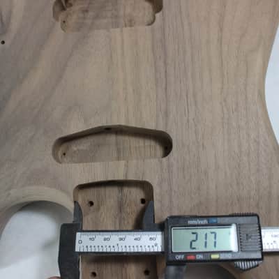 Unfinished Walnut HxS guitar body - fits Fender Strat Stratocaster neck Floyd Rose J1624 image 9