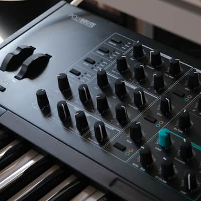 Arturia PolyBrute Noir 61-Key Synthesizer 2023 - Present - Black image 8