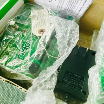 Mint Electro-Harmonix Stereo Poly Chorus Polychorus Analog / Chorus / Flanger / Slapback Echo 2011 - 2023 - Green image 3
