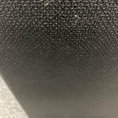 Fender Rumble LT25 25-Watt 1x8" Bass Combo 2019 - Present - Black image 11