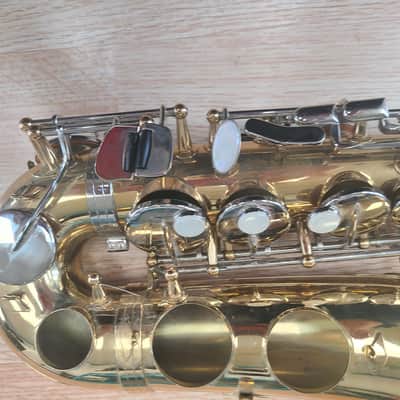 Selmer AS500 Student Model Alto Saxophone. Missing some keys, please see pics. image 4
