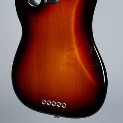 Fender American Professional Precision Bass V 2016 - Three Tone Sunburst image 6