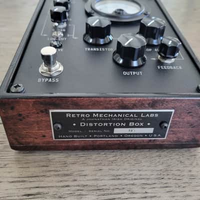 Retro Mechanical Labs 432K Distortion Box Walnut Casing . Rare Distortion Pedal image 5