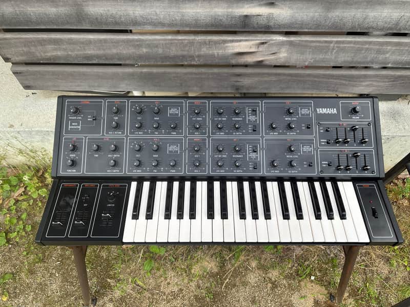 Yamaha CS15 Monophonic Synthesizer serviced and works 100% image 1