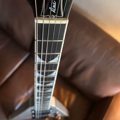 2021 Gibson Dave Mustaine Flying V Silver metallic image 9