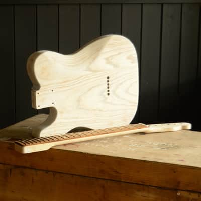 Golden Era Aged Guitars TC Body & Neck image 2