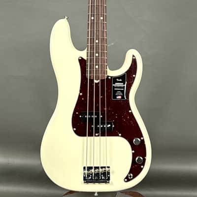 Fender American Professional II Precision Bass 2024 - Olympic White image 6