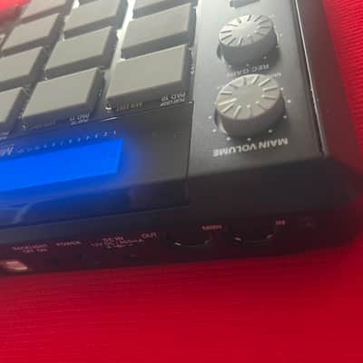Akai MPC500 Music Production Center image 5
