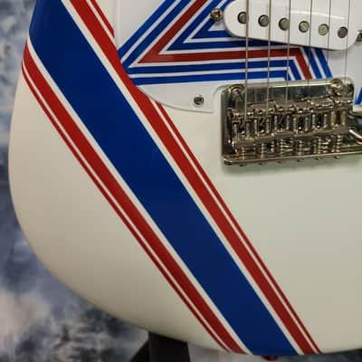 Video Demo 2021 Mint BiLT White Red Blue Stripe MERC Model Lindy Fralin Blues Pickups Trem Custom Design Pro Setup BiLT Gigbag image 7