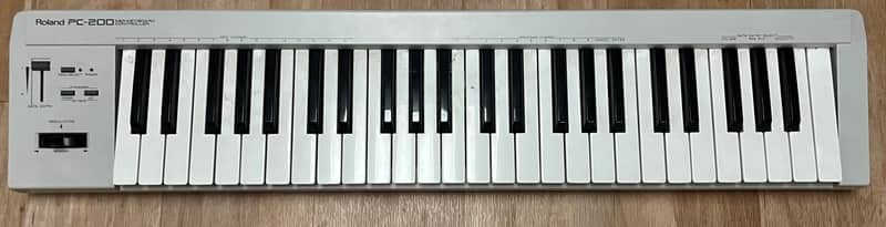 Roland PC200 image 1