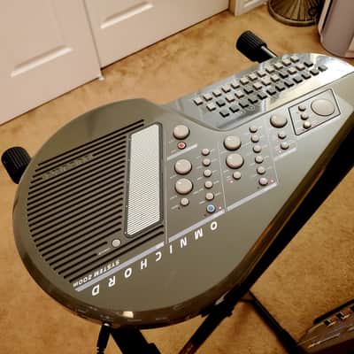 MUST SEE!!! SUZUKI OMNICHORD OM-200M (MIDI!) FULLY INSPECTED/SERVICED AND IN AMAZING CONDITION! image 5