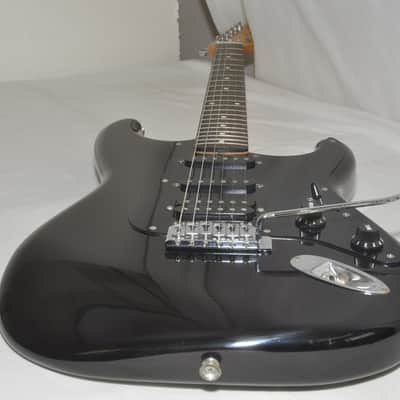 Fender Stratocaster Electric bass Electric Guitar Ref No 7747 image 8
