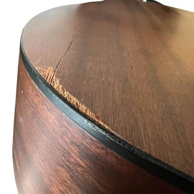 Taylor Guitar - Acoustic electric 310ce image 11