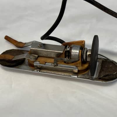 Vintage ‘50s DeArmond RHC-B Soundhole Pickup image 5