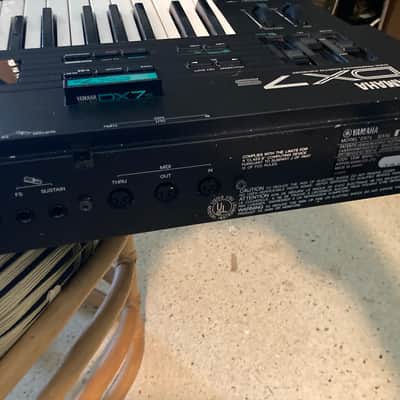 Yamaha DX7s 87-90s Good Shape - New Battery image 15