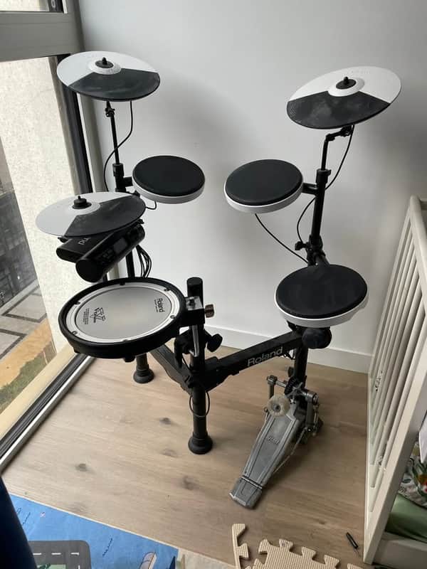 Roland TD-4KP V-Drum Kit 2010s - Black image 1