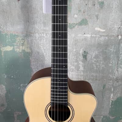 Alvarez Regent Series RC26HCE Hybrid Acoustic Electric Guitar - Natural image 6