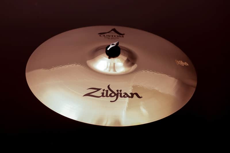 Zildjian 18" A Custom Fast Crash image 1